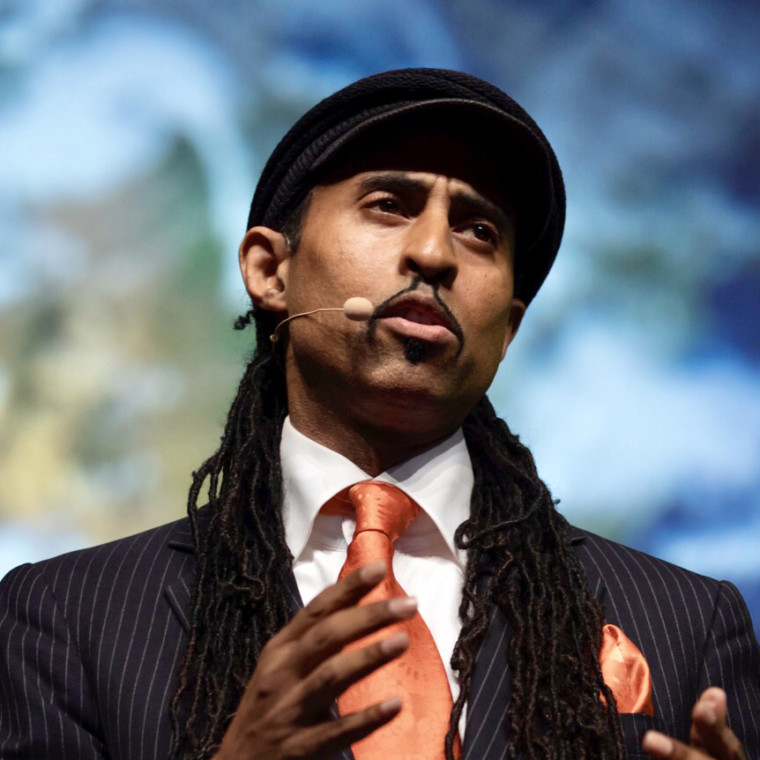 Dr. Mustafa Santiago Ali